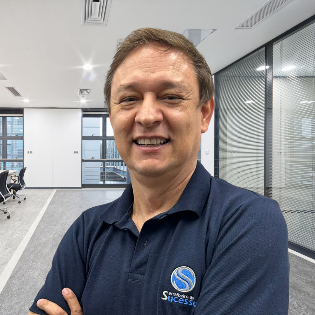 Eng. Clésio Moreira
